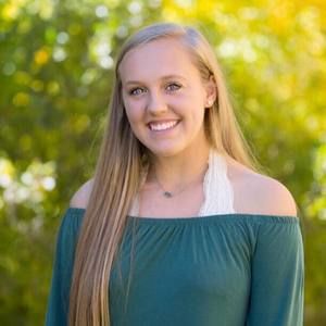 Meet your Posher, Hannah